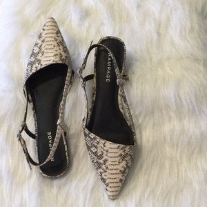 Rampage snakeskin slingback flats 6.5